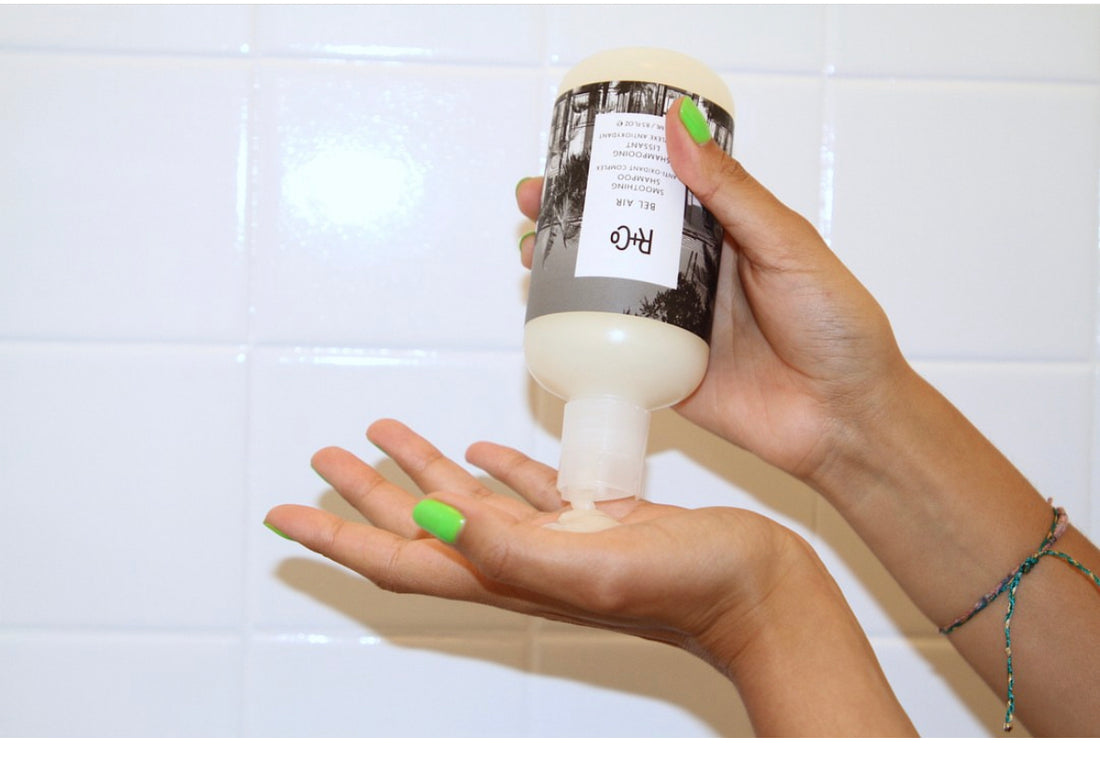R+Co BEL AIR Smoothing Shampoo