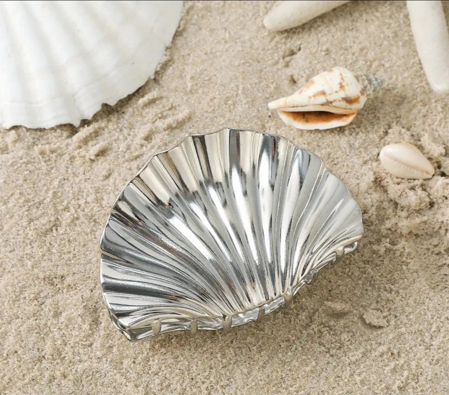 Large Silver Shell Clip